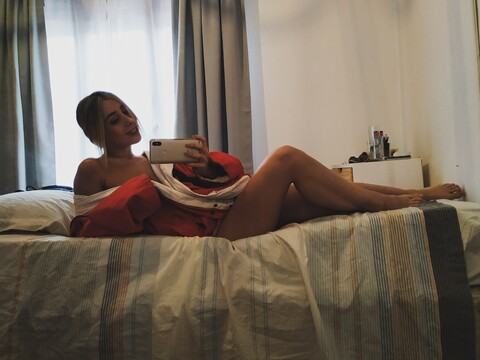 Emma @emmar cover picture