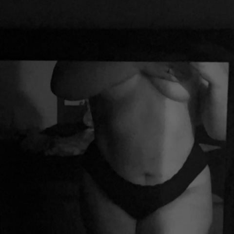 Emma @emzkulih cover picture