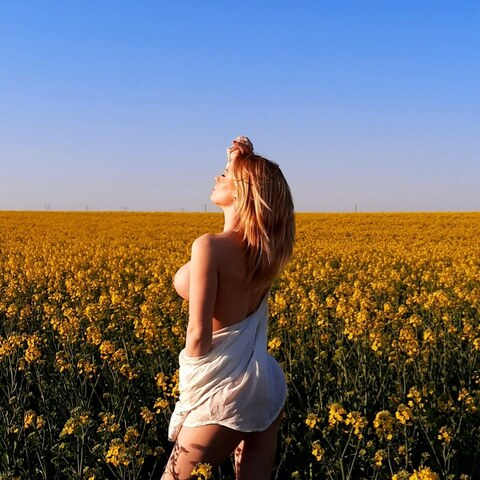 Edomodel @eudoxiaocsai cover picture