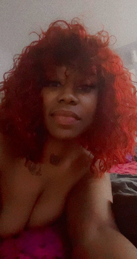 Mommiana @excusemy_loyalt cover picture