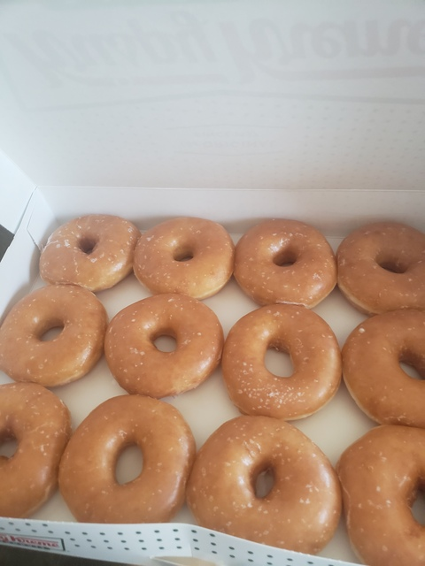 fatAngela @fatangela cover picture