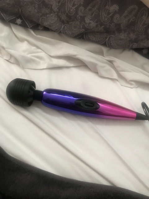 vibewithme @fattestsumn cover picture