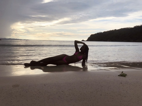 Deranisse Reyes @fitbluez cover picture