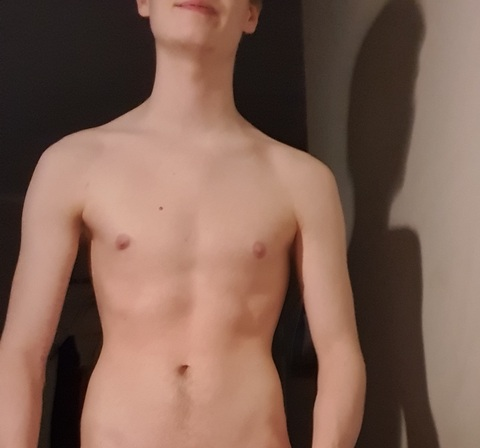 Flerona @flerona cover picture