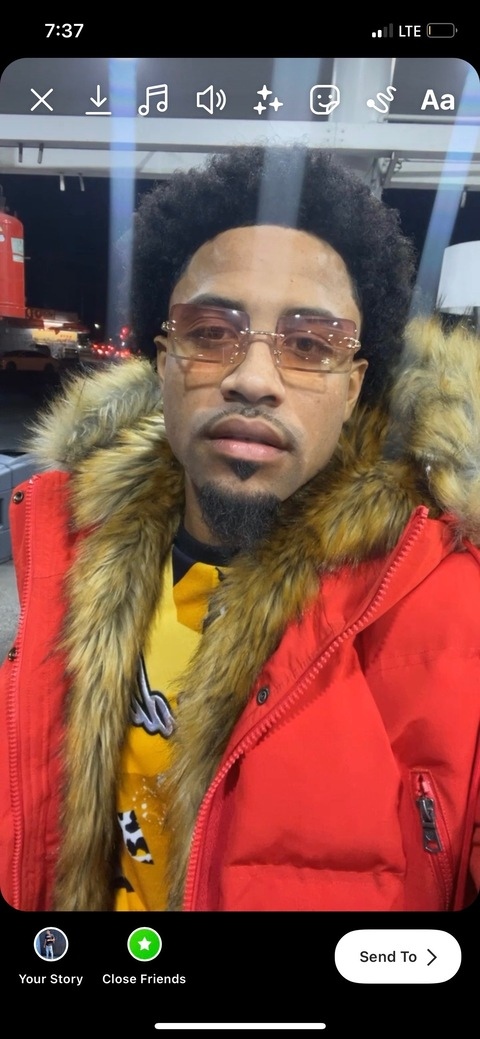 Buko1697 @freckyzecky cover picture