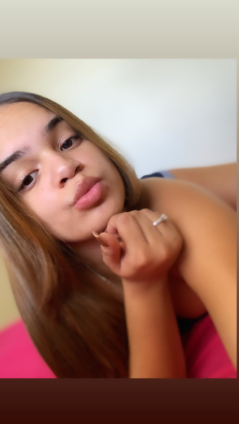 Fresita 🍒💫 @fresitadulce04 cover picture