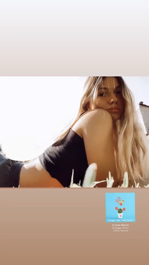 Gabi Taborda @gabitaborda cover picture