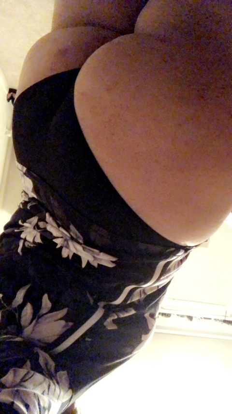 Gigi @gigibb cover picture