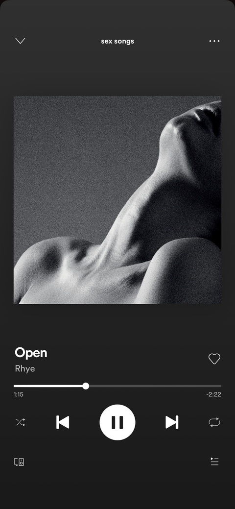 gigi 🌸 @gigilovely cover picture