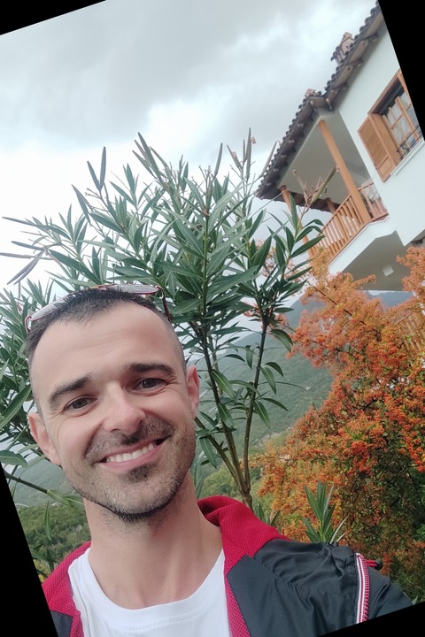 Gregory Mey @greg_1234 cover picture