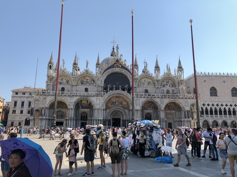 HB @hbsuit cover picture