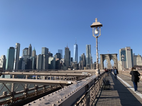 Alex @hetero_alexual cover picture