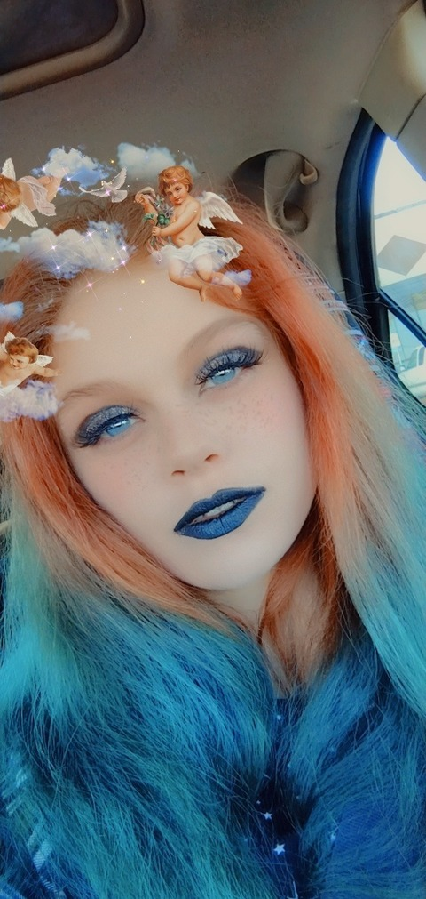 Honeylunas @honeylunas cover picture