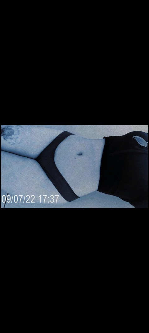 Hottie Peach @hottiepeach cover picture