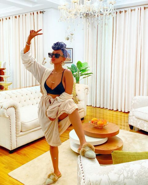 Thebosschick @huddahthebosschick cover picture