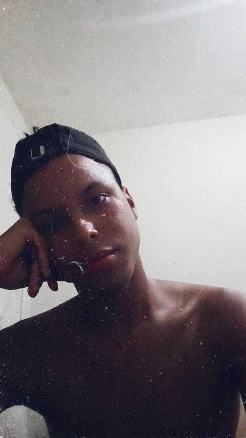 Hylton ferrão @hylton cover picture