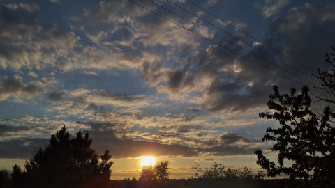 Jules✨ @imjuls cover picture