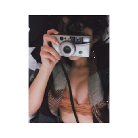 Irish Benson @irishbensonn cover picture