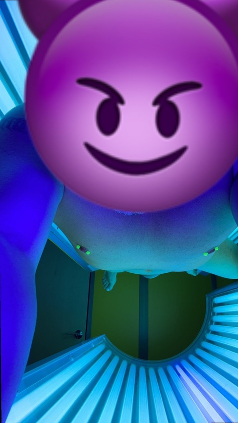 ItsnotB82 @itsnotb82 cover picture