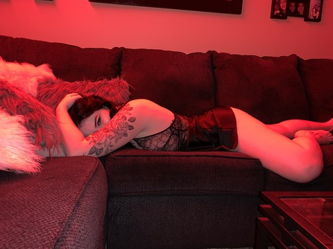 Jaz @jaaazzyyy cover picture