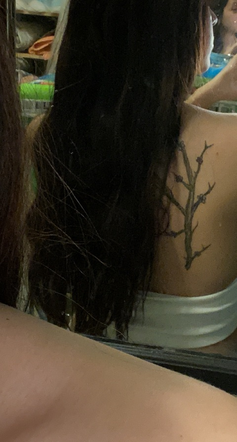 Jada Rodriguez @jadarodz18 cover picture