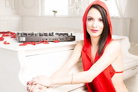 JaneDejay @janedejay cover picture