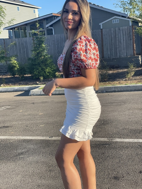 Jasminn @jassbaby cover picture