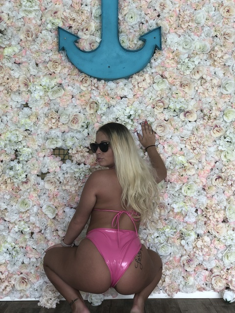 jennaa_leeee @jennaa_leeee cover picture