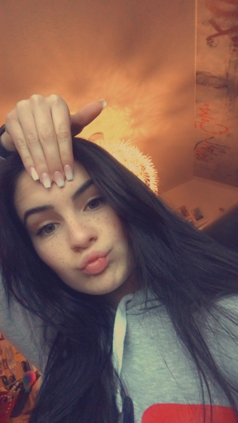 Jennyoo @jennyoo cover picture