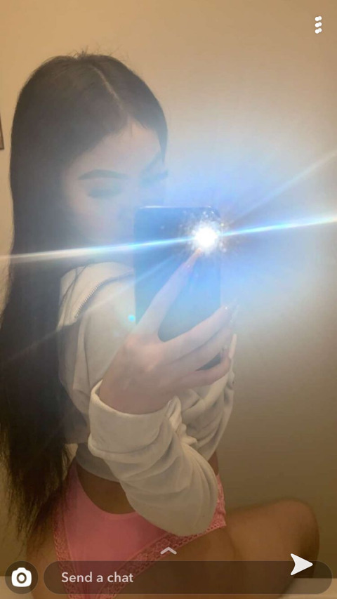 Jessica V @jessica44 cover picture