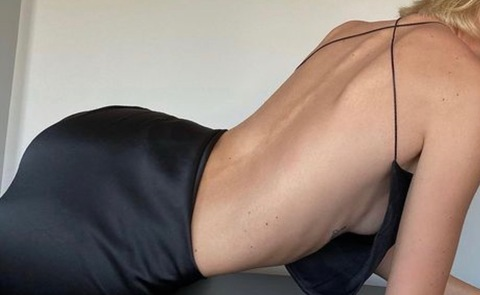 Karolina @kara.t cover picture