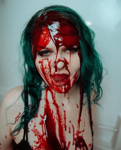 Karma @karmadivine cover picture