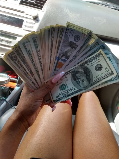 Karmeldripp @karmeldripp cover picture