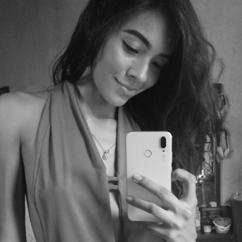 Yuli lopez @karolgl cover picture