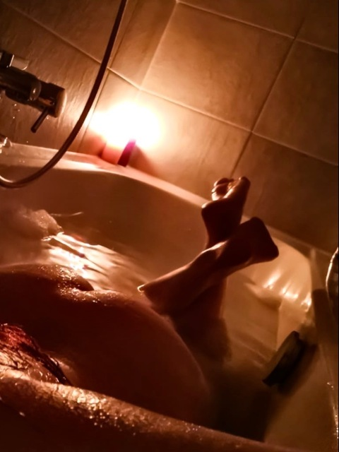 Katie Fox @katiefox cover picture