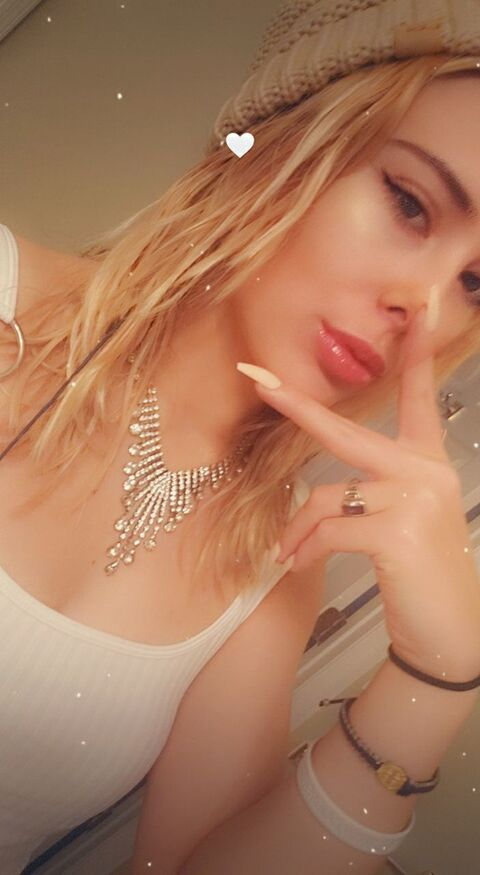 Kat Starr @katstarr19 cover picture