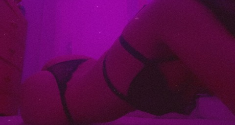 Katt Taylor @katt_taylaaa cover picture