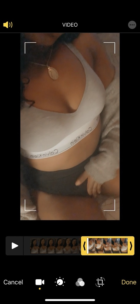 Kelly @kelly21 cover picture