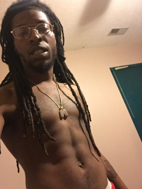 Kimani Hardin @kemo2212 cover picture