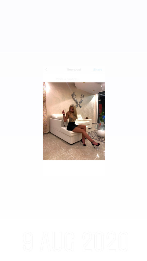 Khloe @khloe_ cover picture