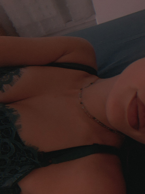 Klo @klo180112 cover picture