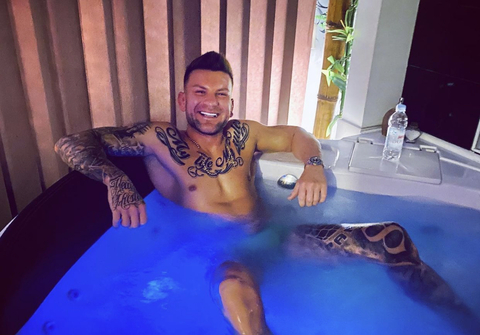 Krofak @krofak cover picture