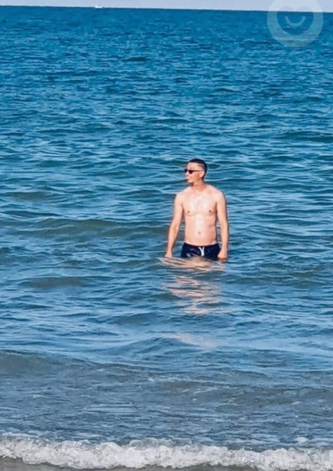 kry100 @kry1001 cover picture