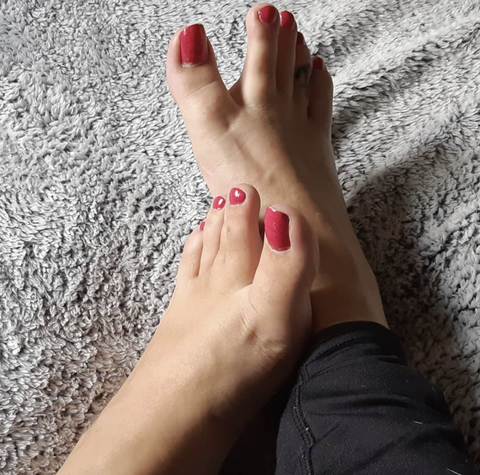 Krysteena Aryanaz @krysteenaaryanaz cover picture