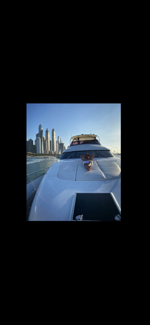 Lane Zilberian @lane_zilberian cover picture