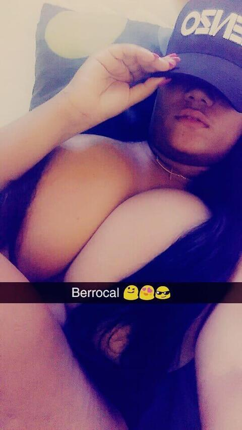 Marielaa @laperversa cover picture