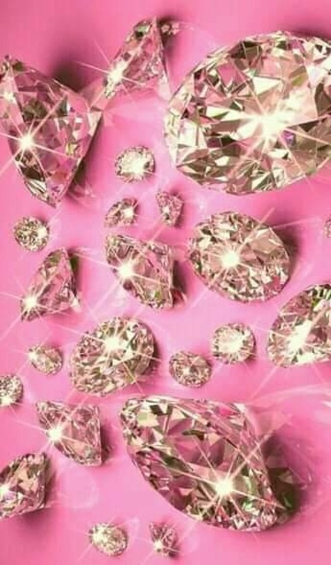 Laura Alarcon @laualarcon cover picture