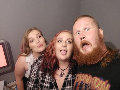 Leah @leahnudd24 cover picture