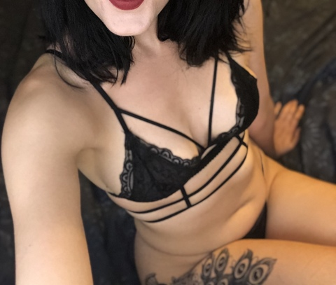 Leigh258K @leigh258k cover picture