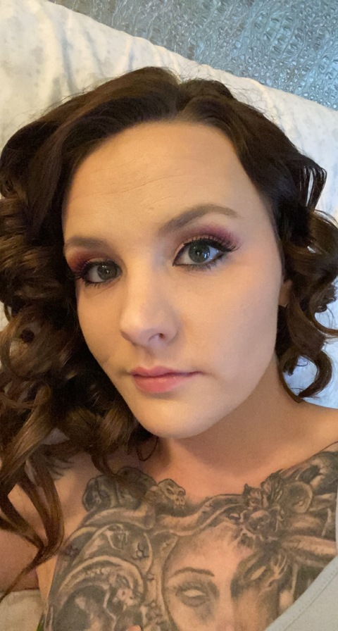 GemCityBabe @lilmamatay cover picture